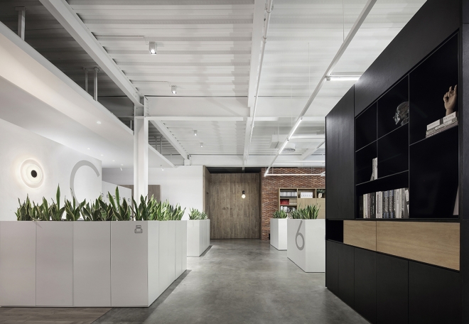 The Growing Box / 宏昌建设办公室