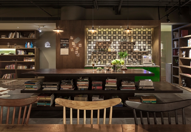 The Book Nook / 悦读书吧