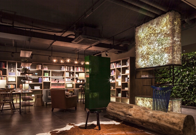 The Book Nook / 悦读书吧