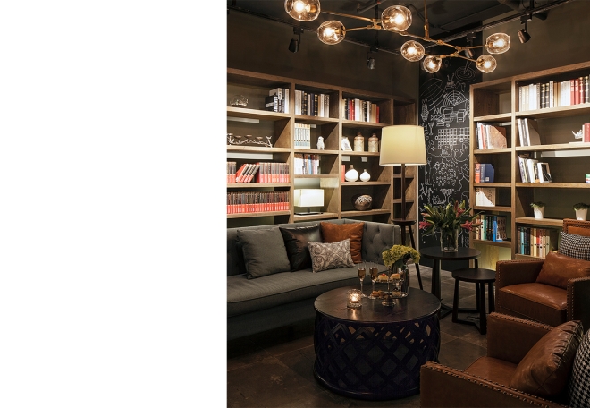 The Book Nook / 悦读书吧