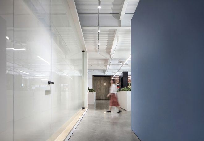 The Growing Box / 宏昌建设办公室